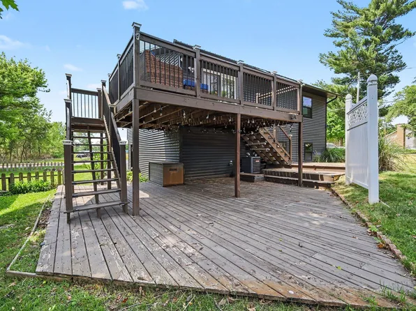 2865 S Patterson Rd, Wayland, MI 49348