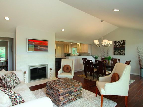 5th image of 131 N Balsamina Way