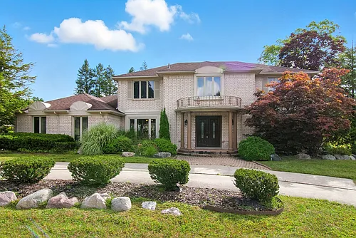 5130 Provincial Dr Photo 1