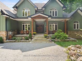 8 Harmonious Dr, Fenelon Falls, ON K0M 1N0