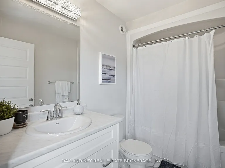 11 Bowman Dr — Photo 37