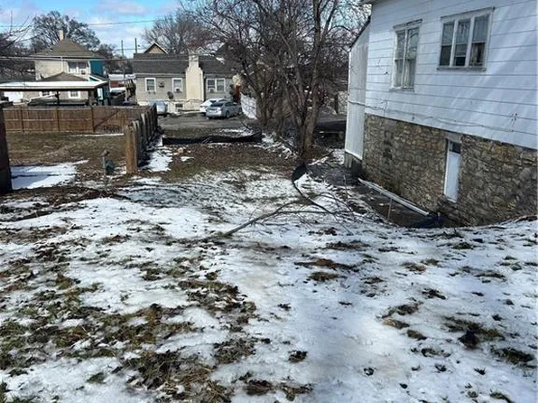 1048 Ann Ave, Kansas City, KS 66102