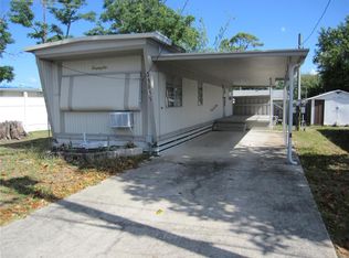 39015 Hillcrest Dr, Zephyrhills, FL 33542