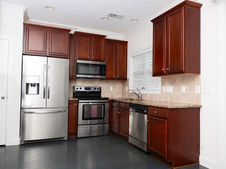 4988 Wyngate Village Dr — Photo 8