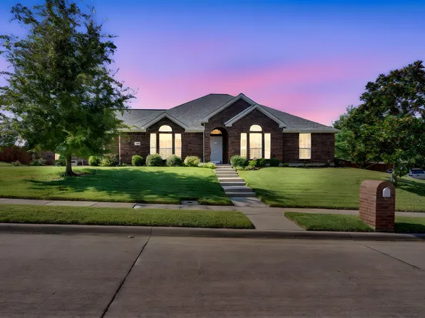 1750 Windswept Dr, Midlothian, TX 76065