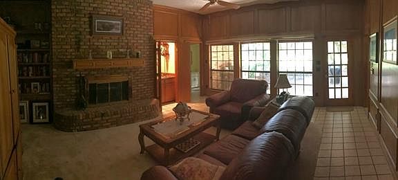 4th image of 825 Kingston Dr
