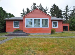 1059 N Cottage Ave, Gearhart, OR 97138
