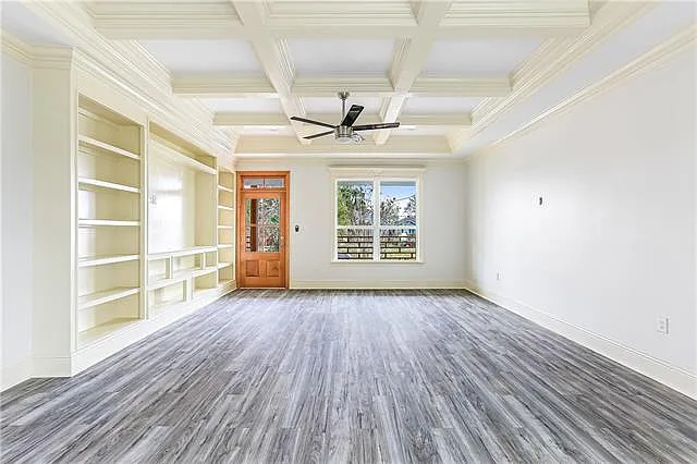 4 bed, 3.0 bath, 2126 sqft, $3,200 — Photo 3