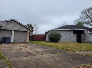8511 Clover Land Ct, Humble, TX 77338