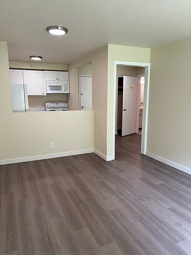 Floor plan 102