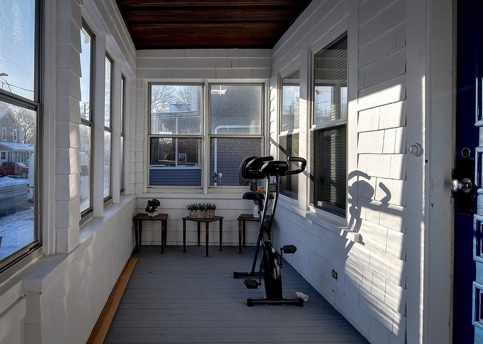 31 Hastings St, Framingham, MA 01701 Zillow