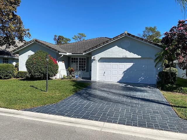 1st image of 5487 Pine Cir
