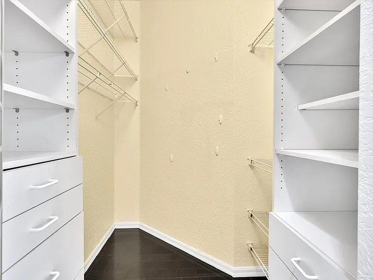 4194 Bluff Harbor Way — Photo 30