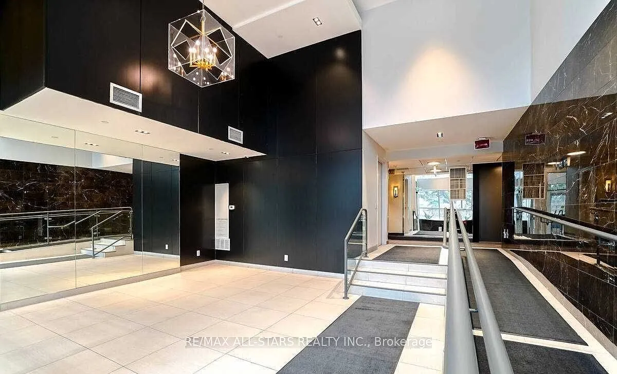 Building Photo - 1350 Kingston Rd #608