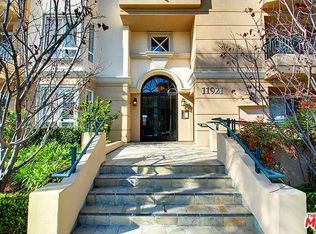 11921 Dorothy St APT 201, Los Angeles, CA 90049