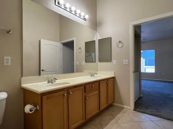 3351 Indian Shadow St, Las Vegas, NV