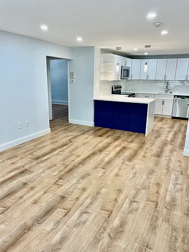 389 Washington St #33 Photo 1