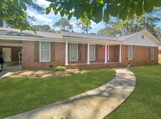 609 Summit Dr, Albany, GA 31707