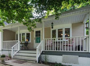 698 Plass Rd, Pleasant Valley, NY 12569