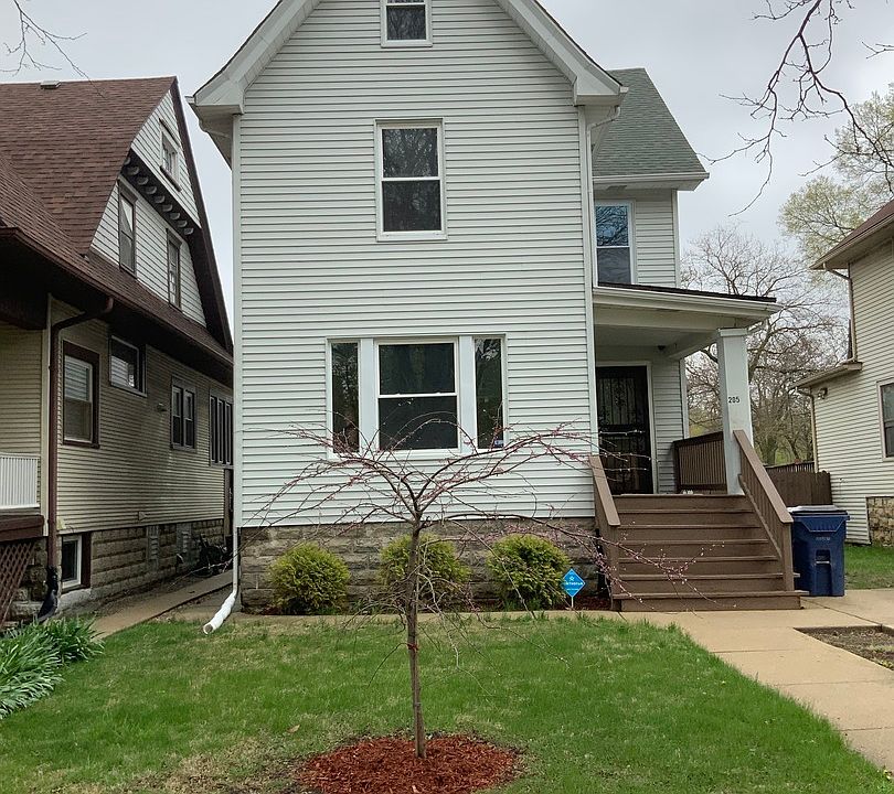 1st image of 205 S 2nd Ave