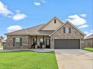 2240 Peyton Ct, Gulf Breeze, FL 32563