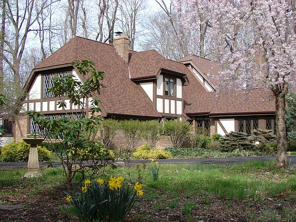 Spring elevation front of ho