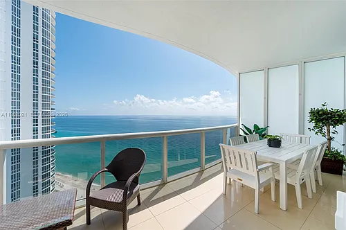 15901 Collins Ave #2303 Photo 1