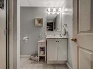 803 Falling Brook Ct, Lords Valley, PA 18428