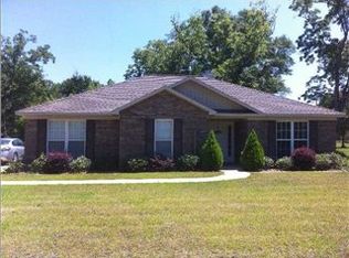 922 Brady Rd, Bay Minette, AL 36507
