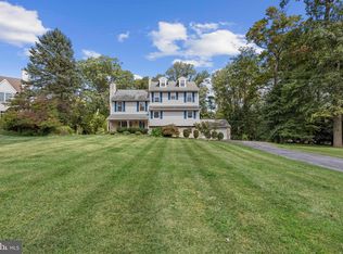 41 Greenlawn Rd, Paoli, PA 19301