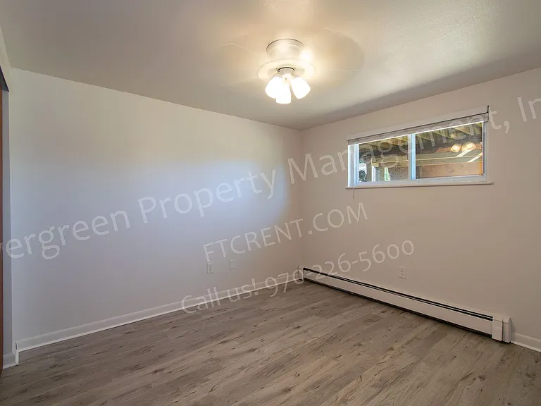 2 Bed 1 Bath near Warren Lake — Photo 4