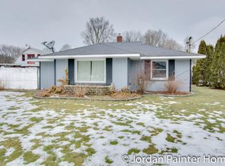 4261 Thirteen Mile Rd NE, Rockford, MI 49341