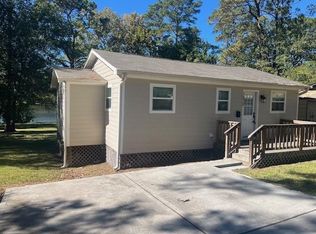 1572 E Pine Lake Cir, Montgomery, TX 77316