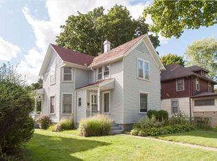 810 North Ave #2, Waukegan, IL 60085