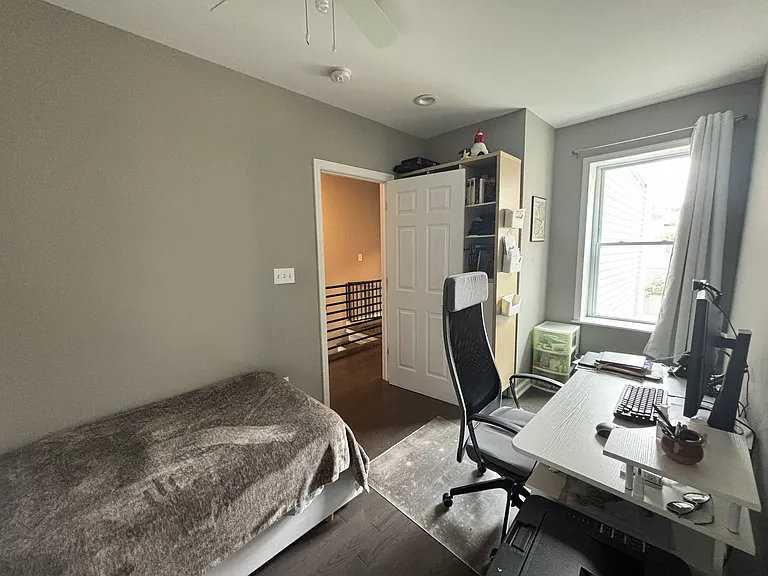 2220 Ellsworth St — Photo 10