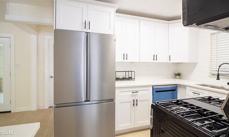 1st image of 6251R 12th Ave S