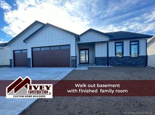 5701 Opal Dr, Cheyenne, WY 82009