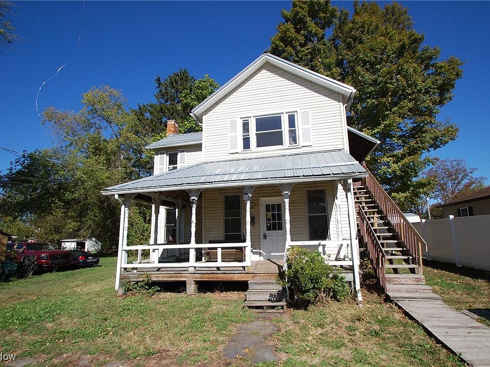 1st image of 369 Waddell St