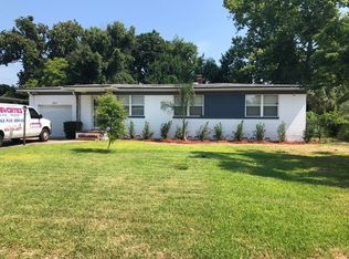 6331 Shady Oak Dr, Jacksonville, FL 32277