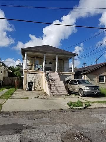 1st image of 3230 Iberville St