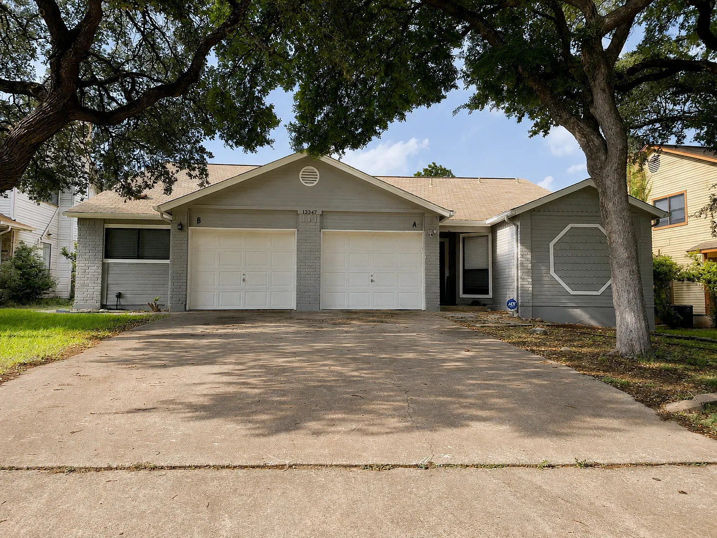 2 bed, 1200 sqft, $1,750 — Photo 1