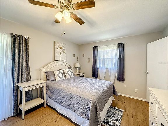 5th image of 1802 Bedford Ter APT 182