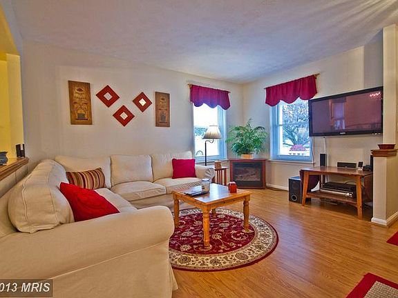 4th image of 4401 Sophias Way