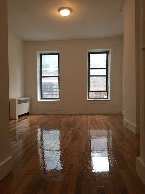 1st image of 245 E 94th St APT 1E