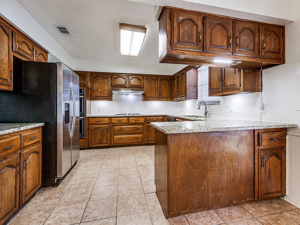 2106 Auburn Dr, Richardson, TX 75081 | Zillow