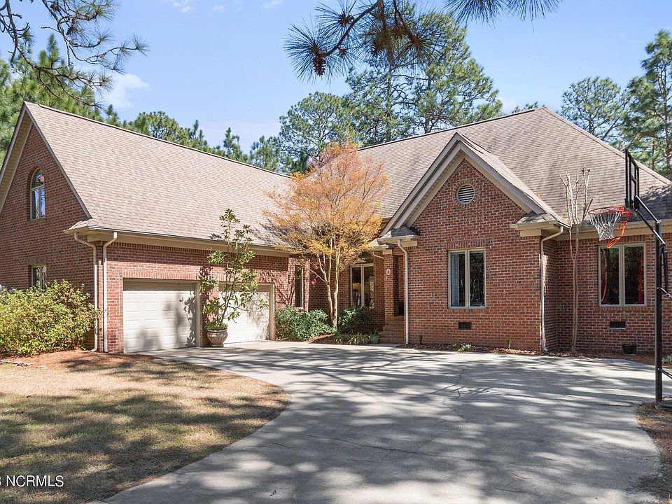8 Maples Lane, Pinehurst, NC 28374 Zillow