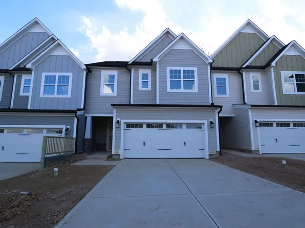 2472 Englemann Dr, New Hill, NC 27562