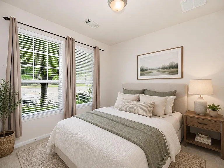 17203 Mitchell Pass Ln — Photo 10