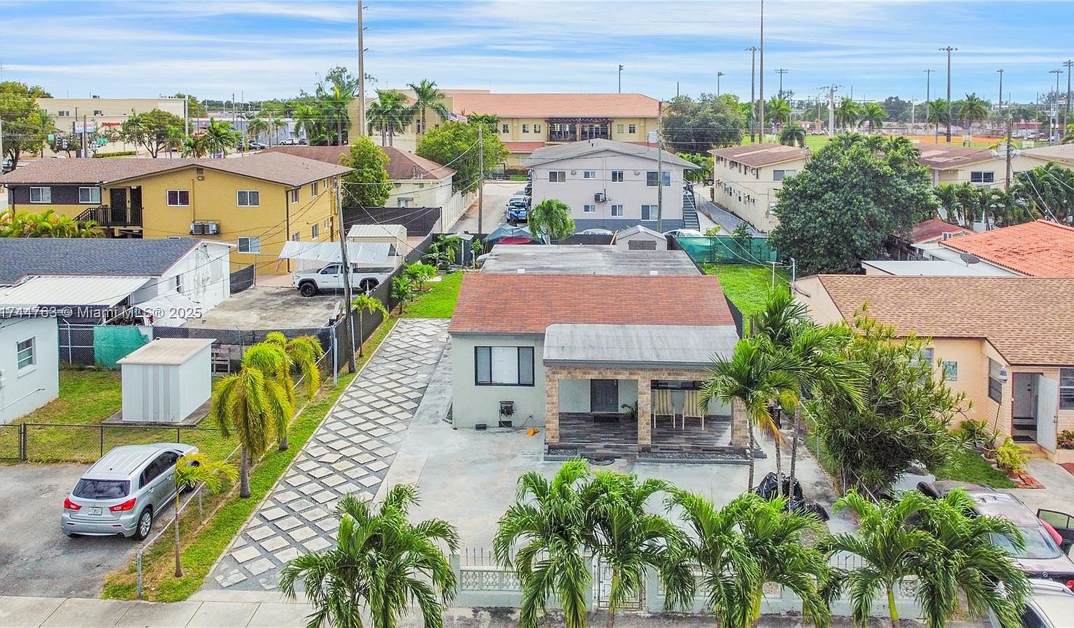 822 W 30th St, Hialeah, FL 33012 | Zillow