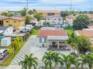 822 W 30th St, Hialeah, FL 33012